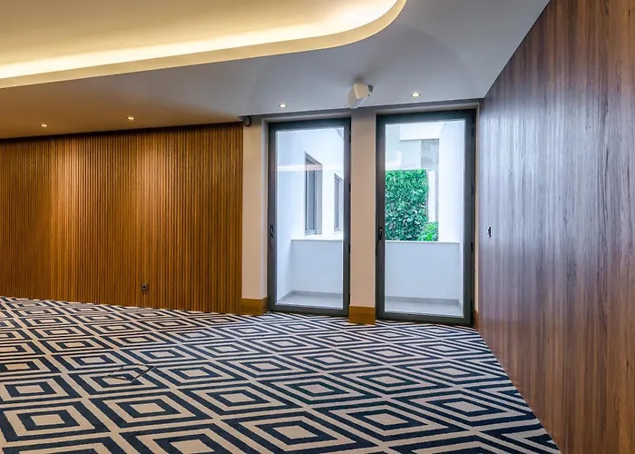 Turim 4* ליסבון